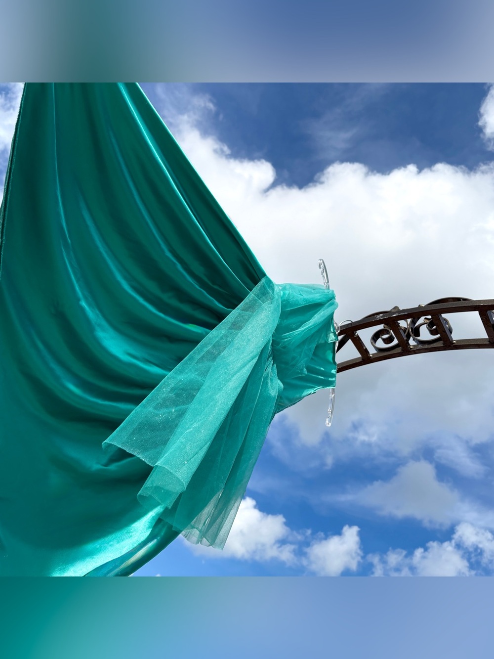 Girls Teal Blue Statue Of Liberty Dress Gown Size M Satin Tulle Sequins Costume - Picture 10 of 12